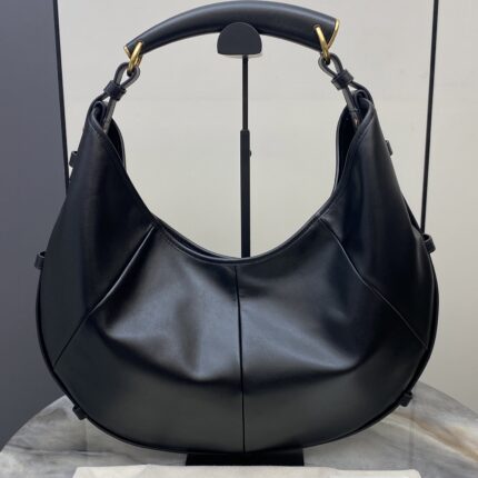 Saint Laurent Large Crescent Hobo Bag in Smooth Leather (Black)