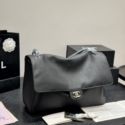 Chanel 26SMaxiFlap Black Silver Motorcycle Bag Lid Underarm Postman Bag